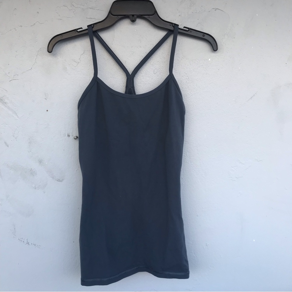 Lululemon top size 6
